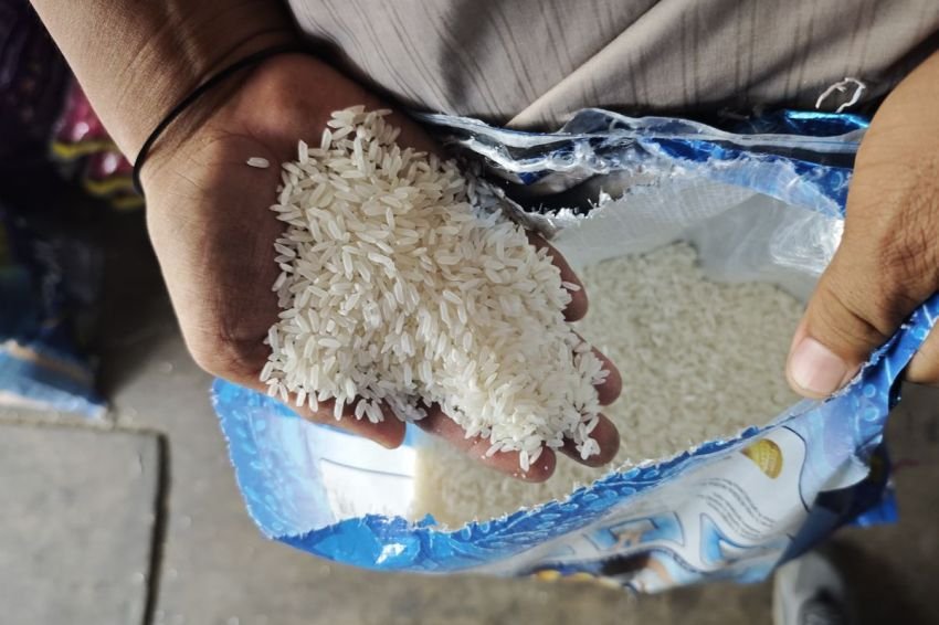 Harga Beras Premium Anjlok, Minyak Goreng dan Daging Justru Melonjak