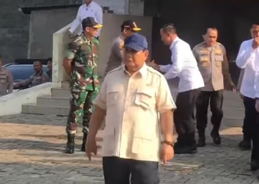 Presiden Prabowo Usulkan Kenaikan Pangkat Luar Biasa untuk Aparat Terluka Saat Amankan Aksi
