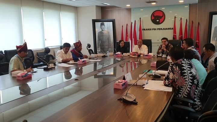 Warga Sihaporas dan Dairi Mengadu ke DPR, Soroti Konflik Lahan dan Kerusakan Lingkungan oleh Perusahaan