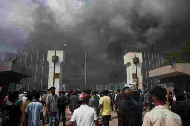 Sempat Dikabarkan Tewas, Istri Mantan PM Nepal Alami Luka Bakar Parah