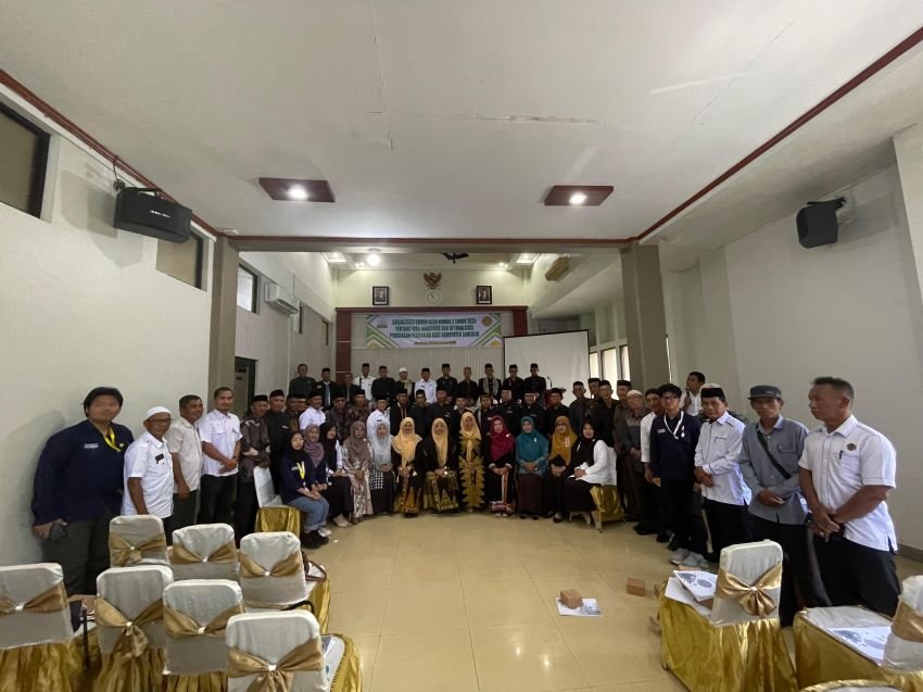 Tim Ekspedisi Patriot UI Ikut Sosialisasi Qanun Wali Nanggroe Bersama Tokoh Adat di Simeulue