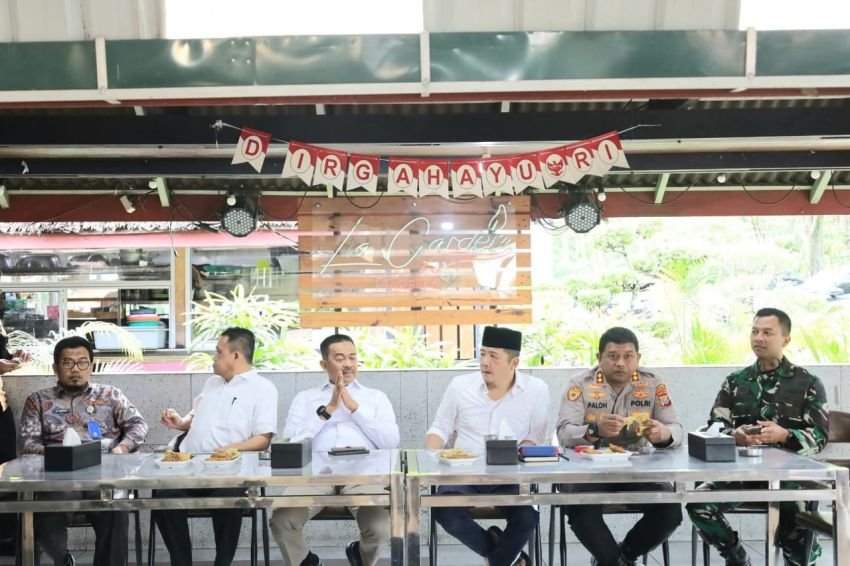 Pemkab Madina Gelar Coffee Morning Bersama Forkopimda dan Mahasiswa Jelang Aksi Unjuk Rasa