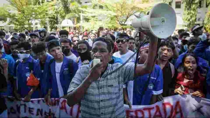 Ribuan Gen Z Timor Leste Demo Tolak Pembelian 65 Mobil Mewah untuk Anggota Parlemen