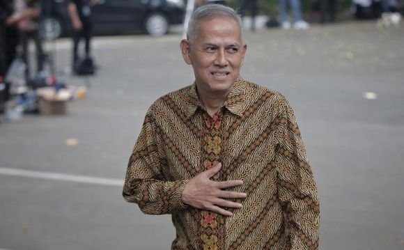 DPR RI Sahkan Anggito Abimanyu Sebagai Ketua Dewan Komisioner LPS 2025&ndash;2030