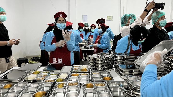 Tanggapi Isu DPR Miliki Dapur SPPG, Wakil Ketua Komisi IX: Ya Tidak Apa-Apa
