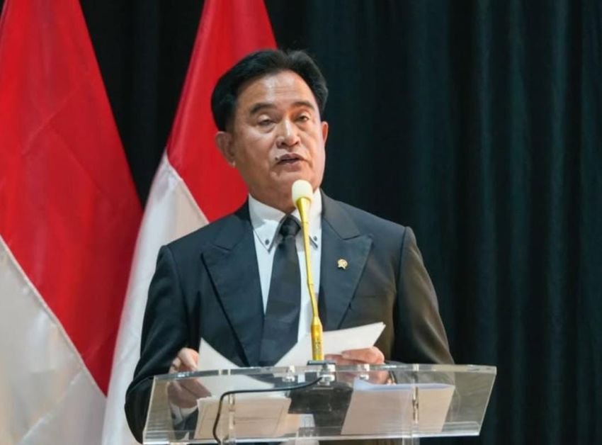 Delpedro Marhaen Tersangka, Yusril: Hadapi Proses Hukum dengan Gentleman, Bukan Minta Dibebaskan