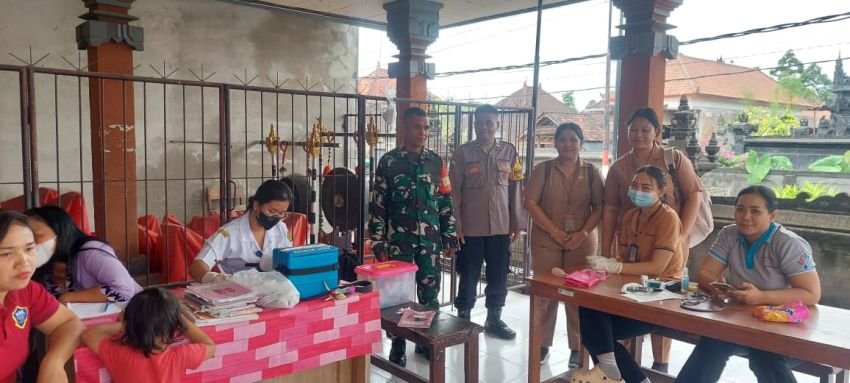 Sinergi TNI-Polri di Jembrana: Bangun Generasi Sehat Lewat Posyandu