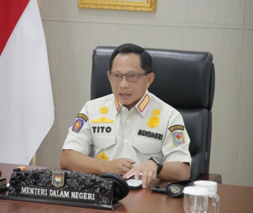 Mendagri Izinkan Kepala Daerah dan ASN ke Luar Negeri