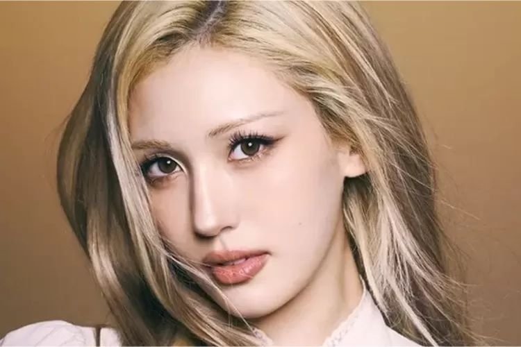 Jeon Somi Debut Akting Lewat Film Horor &lsquo;Perfect Girl&rsquo;, Beradu Peran dengan Arden Cho dan Adeline Rudolph