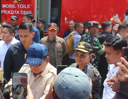 Presiden Prabowo dan Gubernur Koster Tinjau Korban Banjir Bali, Janji Perbaikan Total Kerusakan