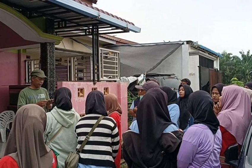 Diduga Sebar Hoaks Limbah, Rumah Tiktoker Sinar Sergai Digeruduk Ibu-Ibu Pekerja SPPG