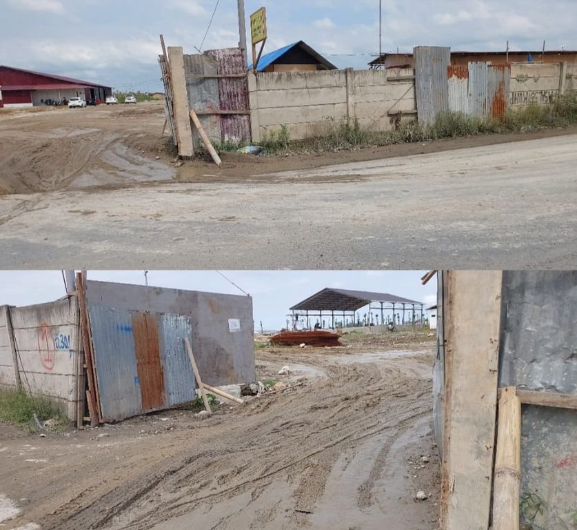 Jalan Haji Anif Berdebu dan Berlumpur Akibat Proyek Jewel Infinity di Desa Sampali