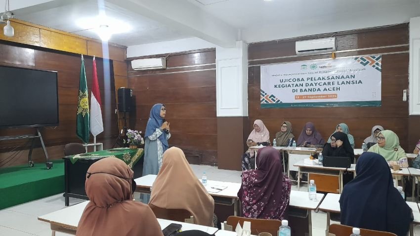 STIKes Muhammadiyah Aceh Selenggarakan Daycare Lansia untuk Aktivitas dan Kesehatan Lansia