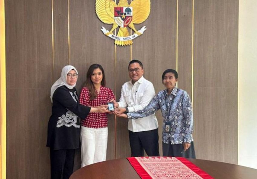 Dicabut Usai Bertanya soal MBG, Kini ID Diana Valencia Dikembalikan Istana