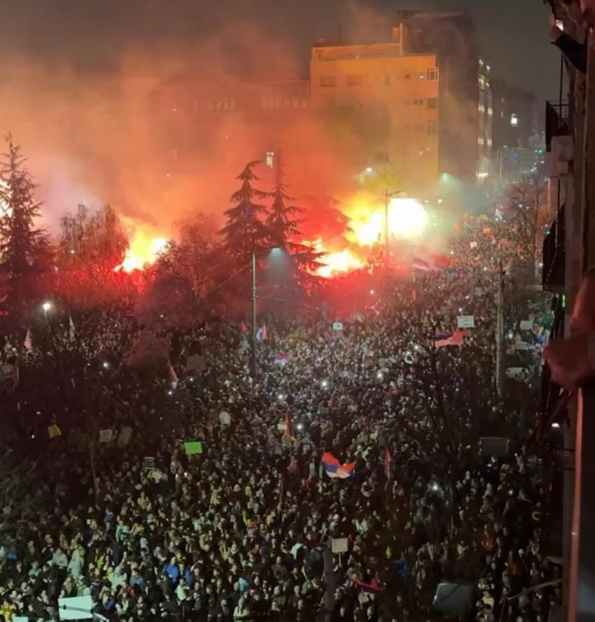 Serbia Memanas! Unjuk Rasa Mahasiswa Ricuh, Tuntut Pemilu dan Presiden Mundur