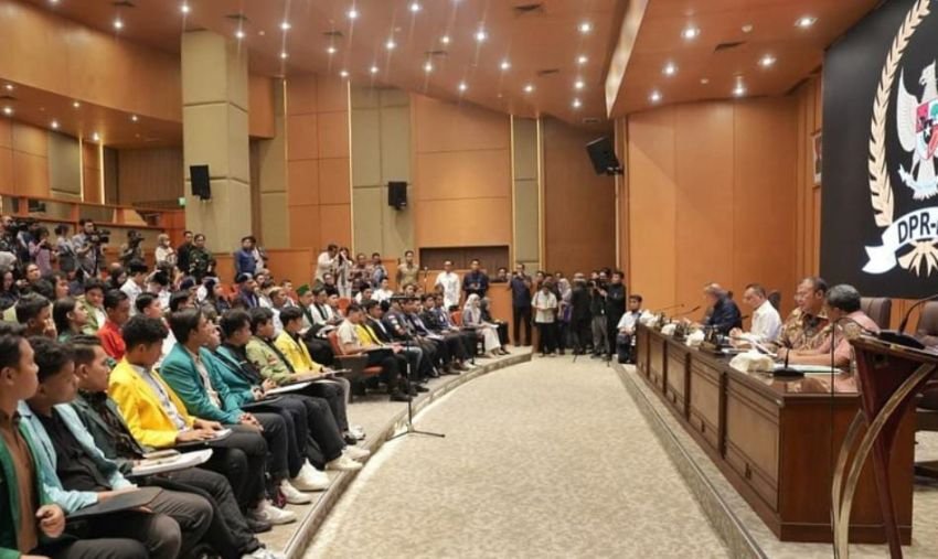 16 BEM dan Organisasi Kepemudaan Ajukan Tuntutan Tegas ke DPR, Ini Daftar Lengkapnya