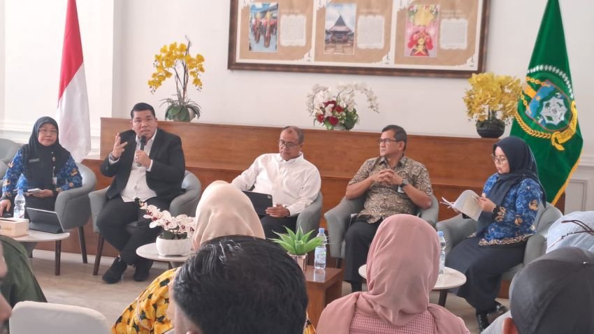 UHC Sumut Tembus 98,6%, Warga Kini Bisa Berobat Gratis Hanya Pakai KTP