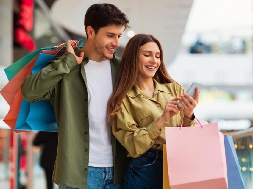 Terlalu Royal pada Pasangan Bisa Berdampak Buruk, Begini Penjelasannya