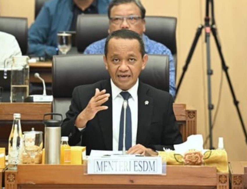 Shell PHK Karyawan Imbas Kelangkaan BBM, Bahlil Bantah: Kuota Sudah Tambah!