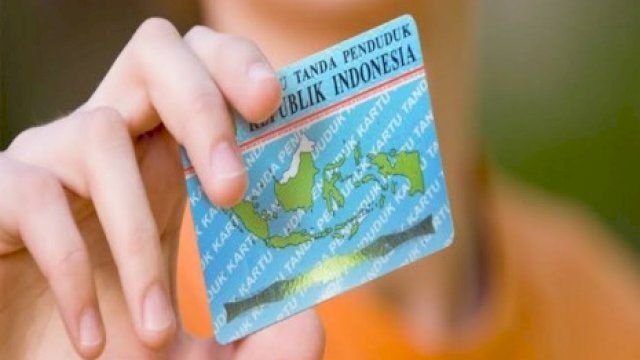 Wali Kota Surabaya Terima 15 Laporan Dugaan Pungli KTP dan KK: Mulai Rp500 Ribu hingga Rp1,5 Juta