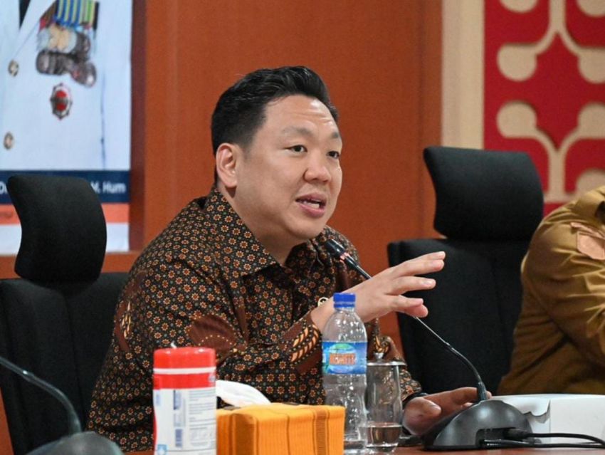 Plesetan &ldquo;Makan Belatung Gratis&rdquo; Viral, DPR: Ini Sangat Menyedihkan