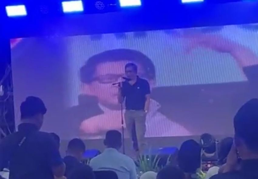 Rocky Gerung Sindir Proyek Kereta Cepat: Bangsa Indonesia Sudah Cerdas Kok Bisa Ditipu China?