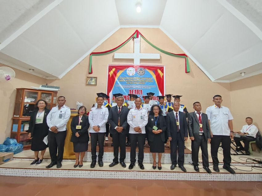 Sebanyak 11 Warga Binaan Laksanakan Wisuda Pemuridan dan Pendalaman Alkitab di Lapas Labuhan Ruku