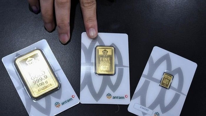 Antam Catat Kenaikan Harga Emas, Galeri24 Stabil di Level Rp2,3 Juta per Gram
