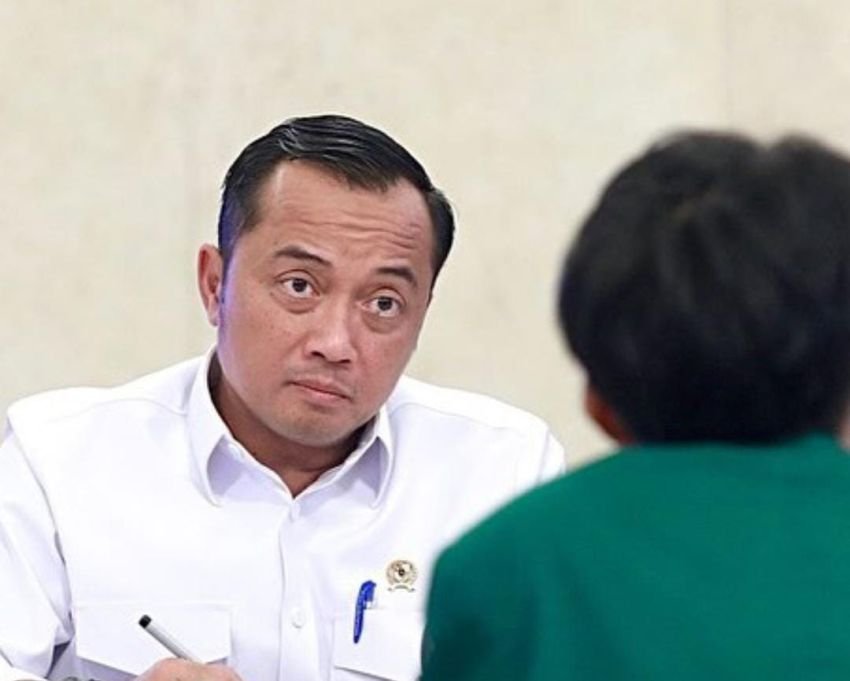 Mensesneg: Jangan Dimaknai Senior Kurang dari Junior