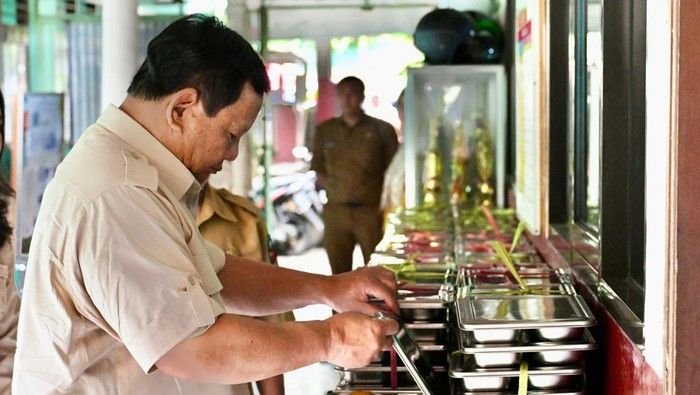 Presiden Prabowo Wajibkan Dua Jenis Lauk di Menu MBG