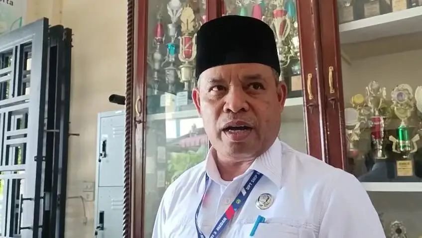 Ayam Goreng dalam Paket MBG SMP Negeri 3 Medan Diduga Tak Layak Konsumsi