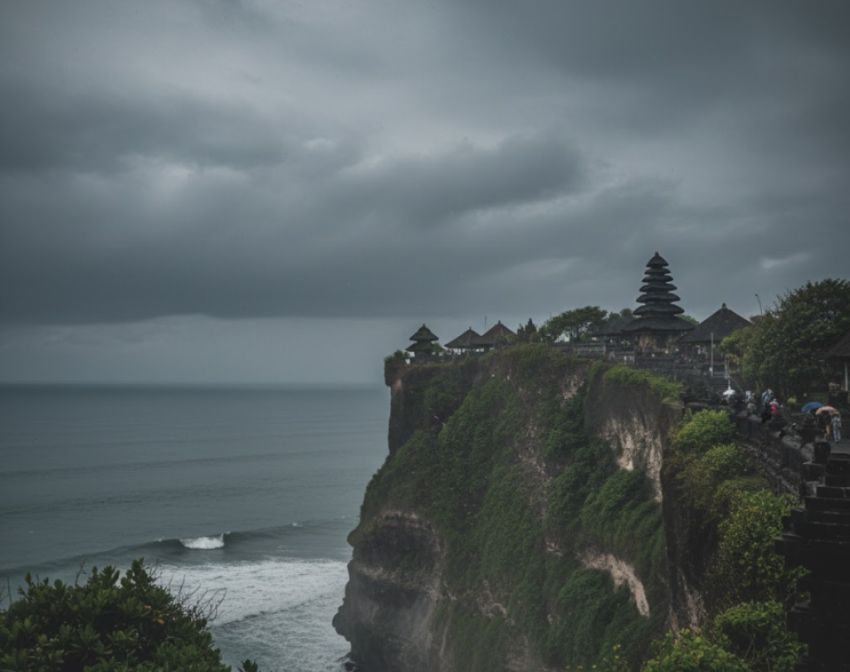 Prakiraan Cuaca Bali Hari Ini, 18 Oktober 2025: Berawan di Sebagian Besar Wilayah, Hujan Ringan di Jembrana dan Tabanan