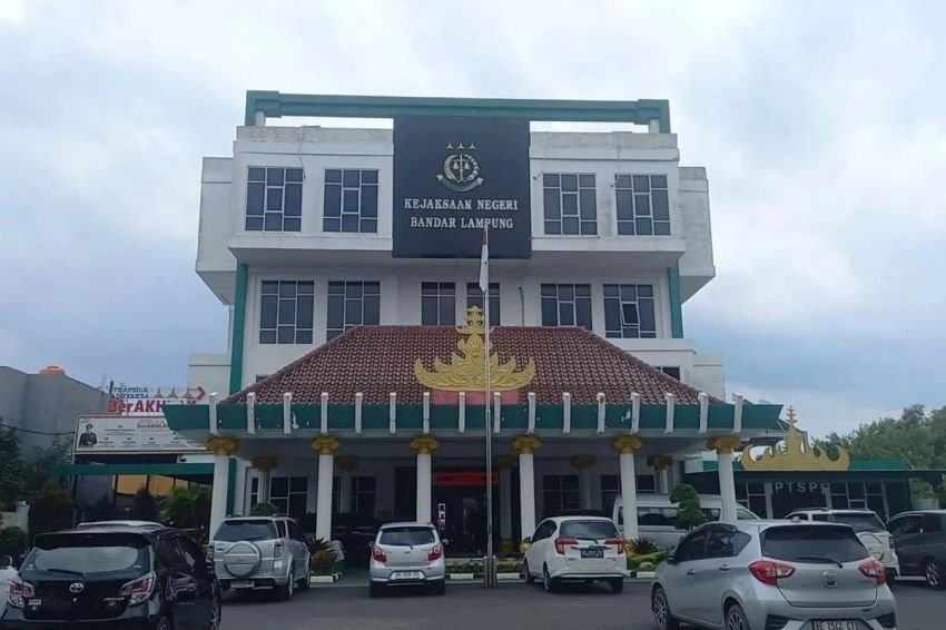Kuasa Hukum Kesal: Jaksa Lampung Main &lsquo;Kucing-Kucingan&rsquo; Soal Barang Bukti Napi Rico Darma