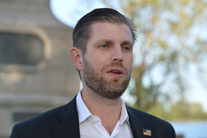 Namanya Disebut dalam Insiden Mic Bocor di KTT Mesir, Eric Trump Duga Prabowo Ingin Bahas Proyek Lapangan Golf di Indonesia