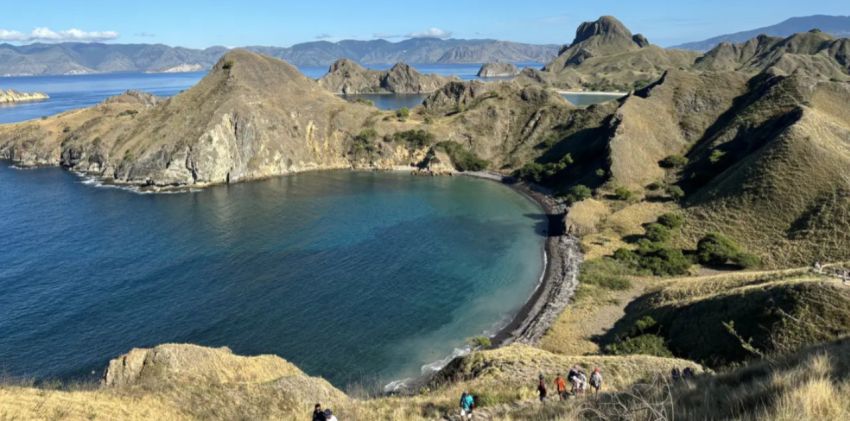 Batasi 1.000 Wisatawan per Hari, TN Komodo Siapkan Sistem Kuota Digital