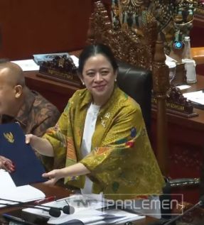 Ketua DPR Puan Maharani Sampaikan Permohonan Maaf atas Demo Ricuh Akhir Agustus 2025