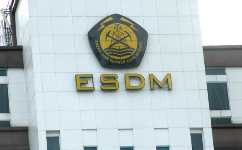 Transformasi Sektor ESDM Bahlil Lahadalia Ciptakan Ratusan Ribu Pekerjaan dan Naikkan Investasi