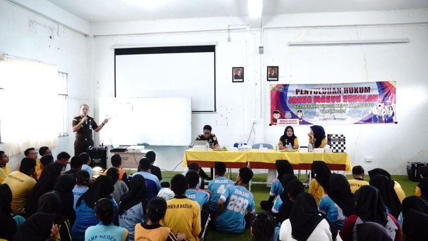 Dari Kelas ke Dunia Digital, Kejati Kepri Ajak Pelajar Batam Jadi Generasi Cerdas Bermedia Sosial