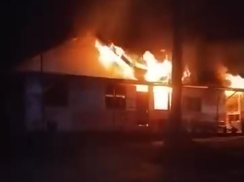 Kantor Dinas Pendidikan Nias Selatan Terbakar, Polisi Selidiki Penyebab