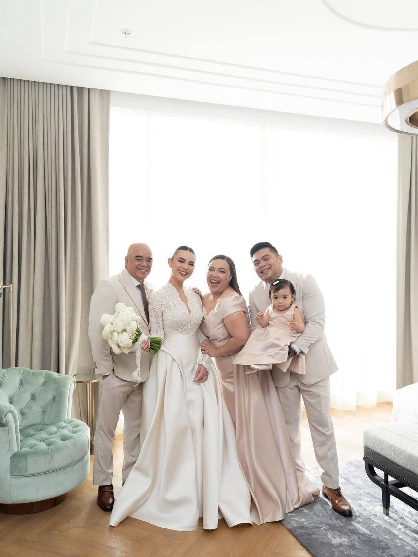 Amanda Manopo Resmi Jadi Istri Kenny Austin, Momen Bahagia Ini Bikin Hati Meleleh!