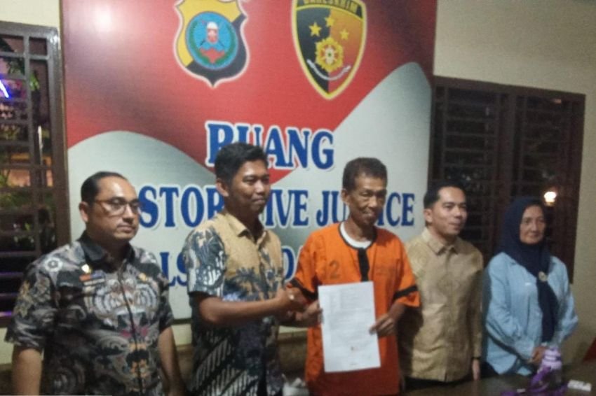 Dibantu Wali Kota, Konflik Lurah Medan Timur dan Warga Diselesaikan secara Kekeluargaan