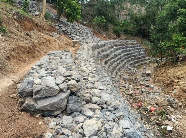 Warga Apresiasi Pembangunan Bronjong di Kemiling: Cegah Longsor Saat Musim Hujan