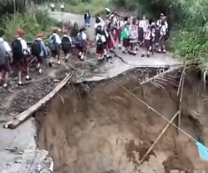 Sudah 3 Minggu Jalan Longsor di Simalungun Tak Tersentuh Perbaikan, DPRD Sumut Desak Penanganan Cepat