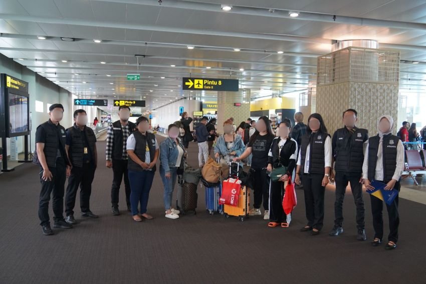 Empat WNA Vietnam Dipulangkan, Imigrasi Bali Perkuat Pengawasan Keimigrasian