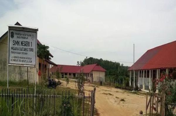Dugaan Pungli dan Manipulasi Dana BOS di SMK N 1 Muara Batang Toru, GEMMA PETA INDONESIA Tuntut Klarifikasi