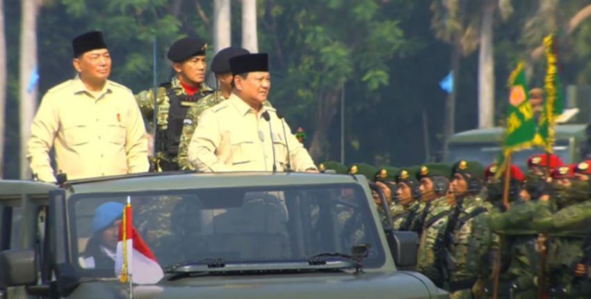 Prabowo Hormat ke Prajurit TNI: &ldquo;Terima Kasih atas Pengabdianmu&rdquo;