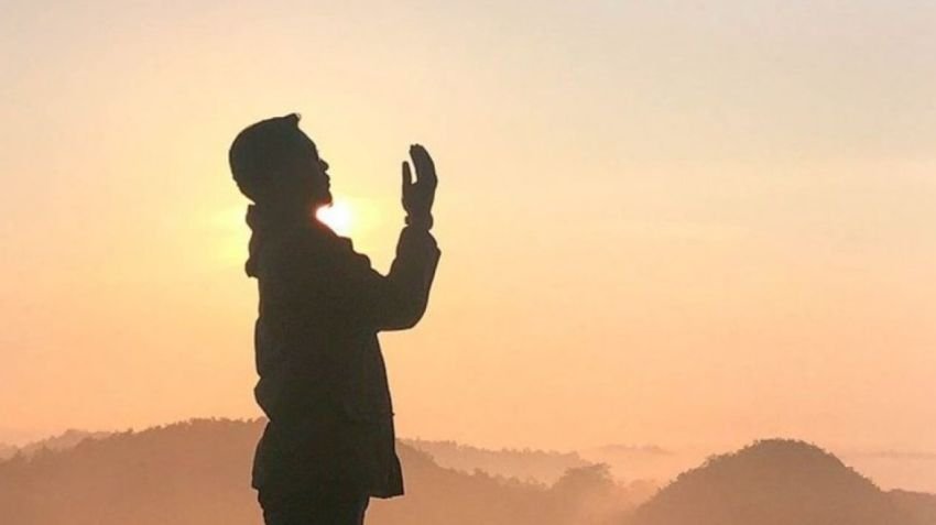 Baca Doa Ini Setiap Pagi, Rasulullah Janjikan Keberkahan Rezeki dari Allah SWT