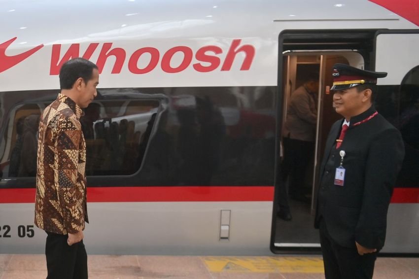 Jokowi Sebut Whoosh Adalah Investasi Sosial, Legislator Demokrat: Ini Rugi, Siapa Akan Talangi?