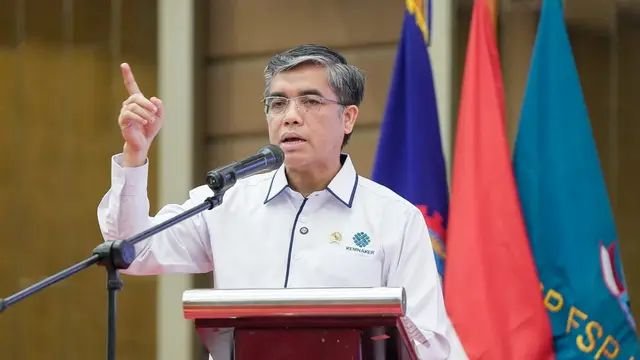 Target Ambisius 19 Juta Lapangan Kerja, Bisa Tercapai? Ini Kata Menaker