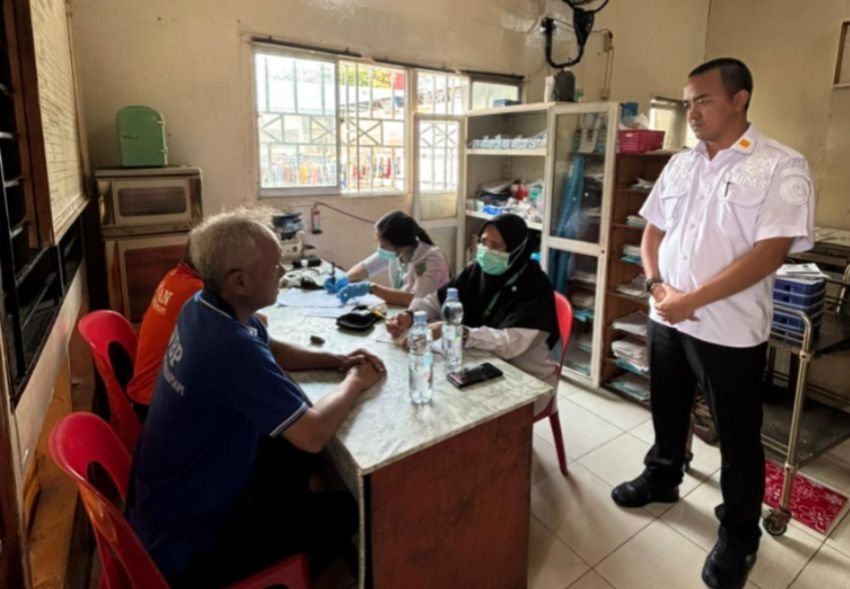 Peduli Kesehatan Warga Binaan, Lapas Bagansiapiapi Gelar Posyandu Lansia